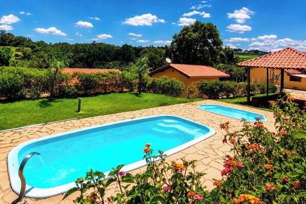 Piscina externa