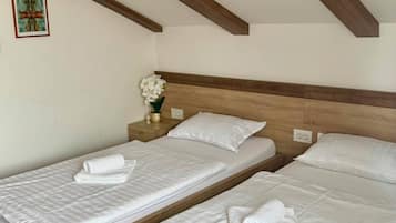 Kamar Double atau Twin Basic | Wi-Fi gratis
