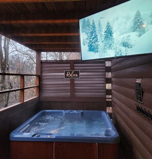 Indoor spa tub - Hot Tub & Play Tent | Near Dollywood (Sevierville)