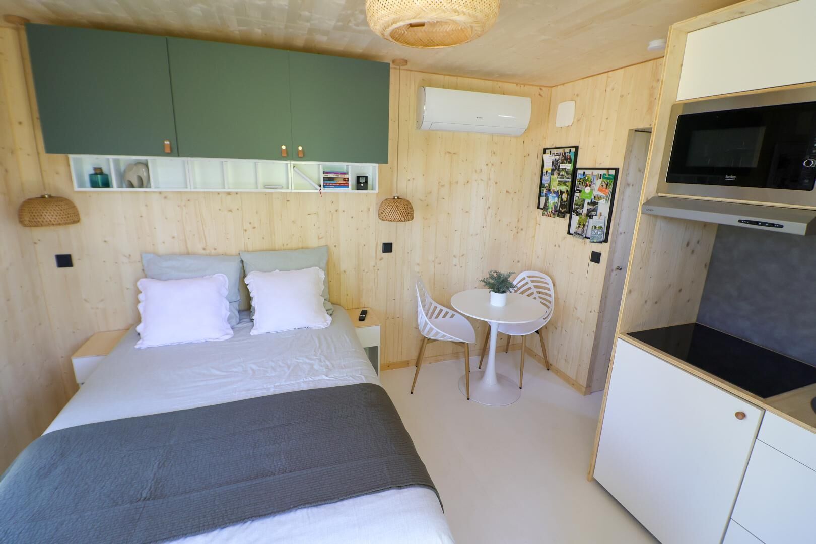 Wifi gratuïta i roba de llit 