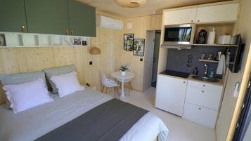 Wifi gratis y ropa de cama