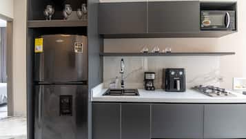 Deluxe-Apartment, 2 Schlafzimmer, 2 Bäder, Stadtblick | Eigene Küche
