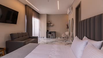Superior-Studio, Balkon, Stadtblick