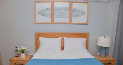 Coastal Waves - Relaxing 3BR Apartment with pool & Ocean Views