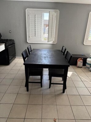 Dining - Great Value Inn (West Sacramento)