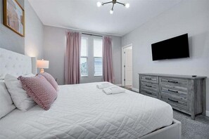 Room - Elegant Villa in ChampionsGate | Near Disney (Davenport)