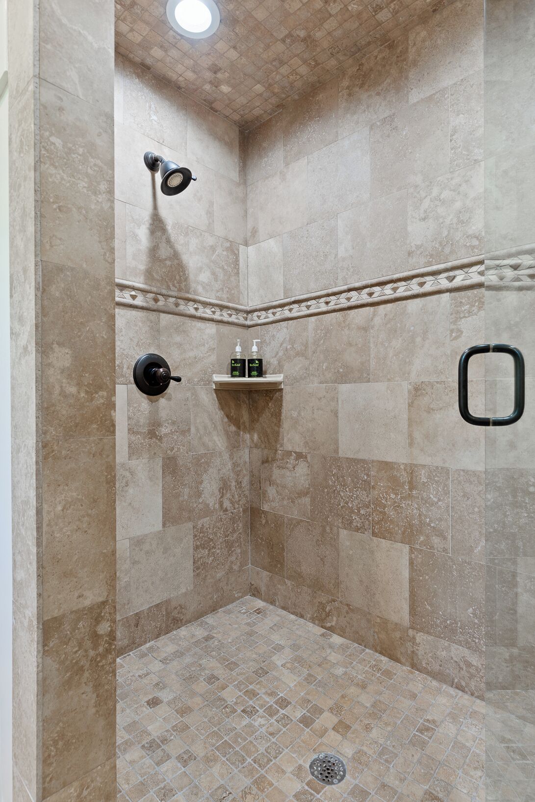 Shower, towels