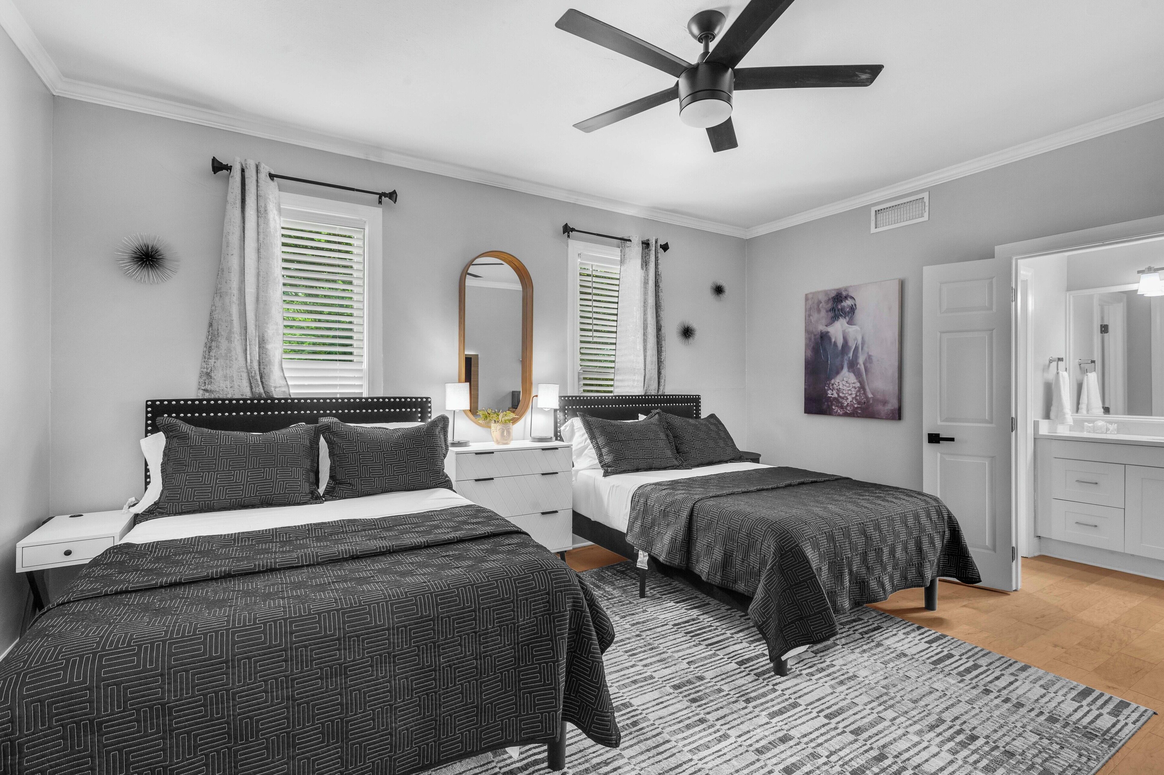 Iron/ironing board, free WiFi, bed sheets