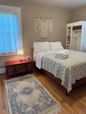 3 habitaciones, internet y ropa de cama