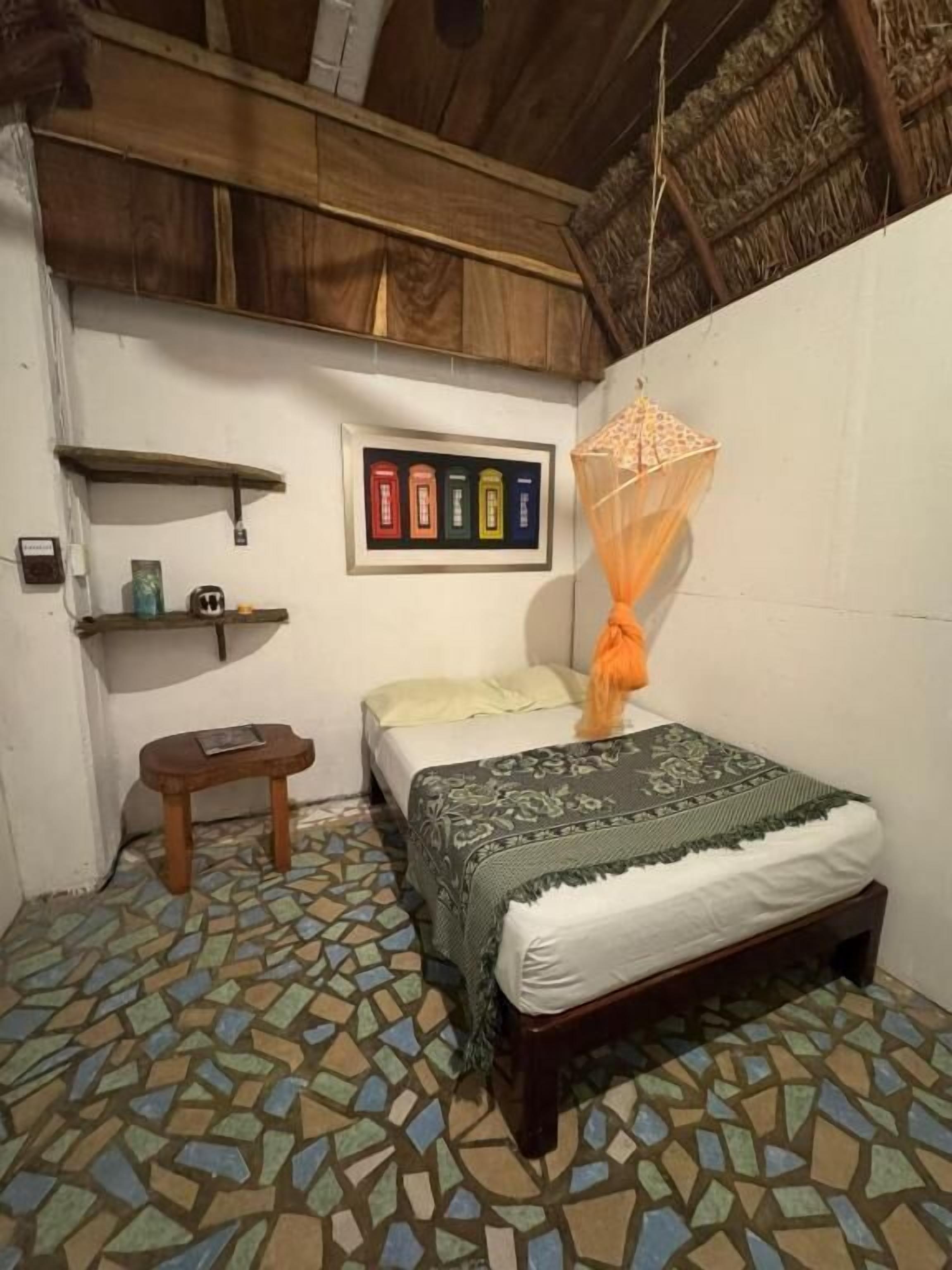 Chambre Double, patio, vue cour intérieure | Wi-Fi gratuit