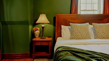 1 bedroom, iron/ironing board, internet, bed sheets