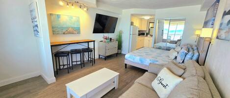 1 habitación, tabla de planchar con plancha, wifi y ropa de cama