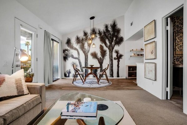 Living area - Location is everything,less than a mile walk to Palm Canyon drive. (Palm Springs)