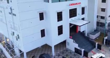 CHOZHA PALACE PREMIUM ROOMS AC