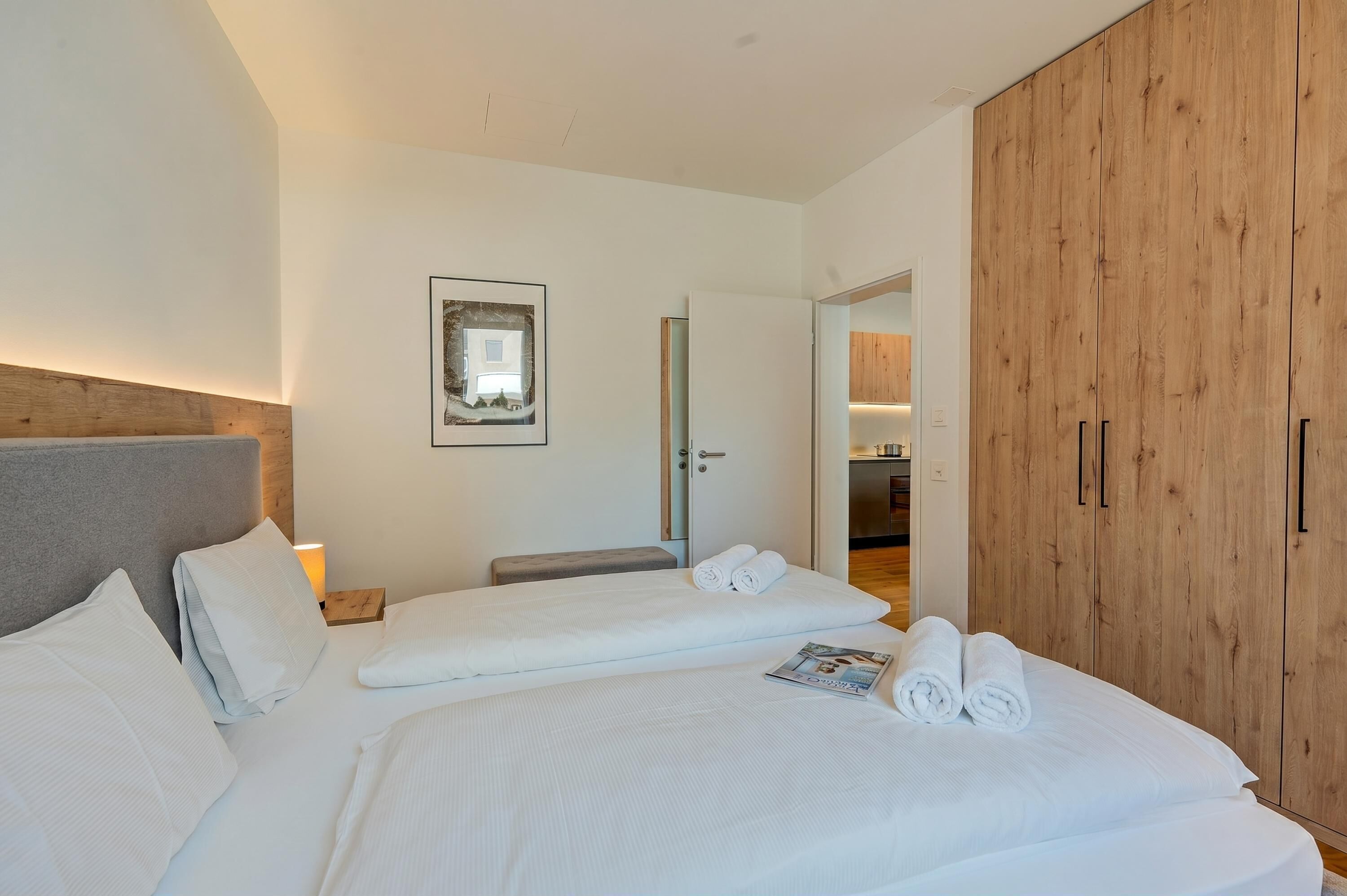 1 bedroom, internet, bed sheets