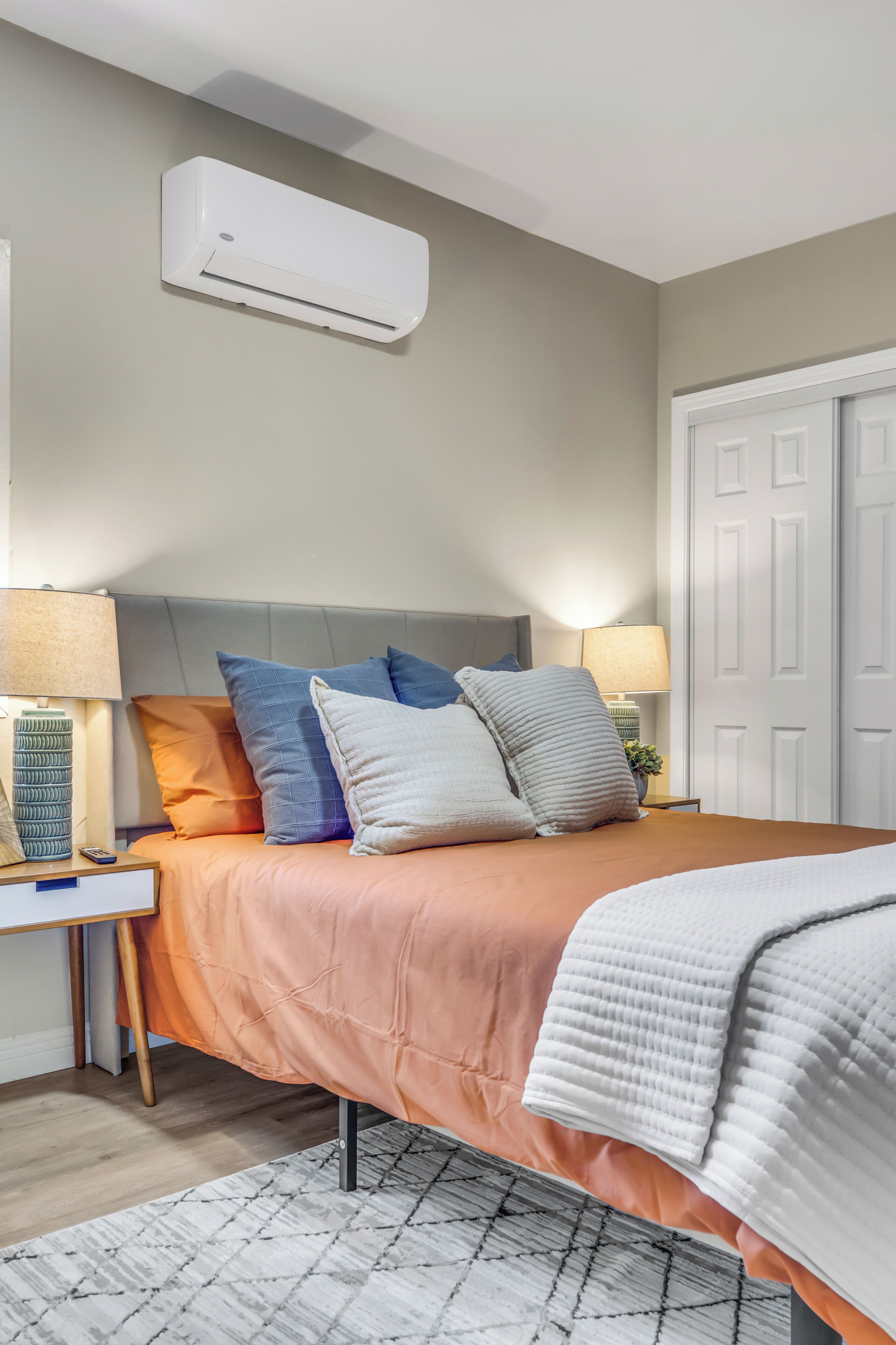 3 chambres, fer et planche à repasser, Wi-Fi gratuit, draps fournis