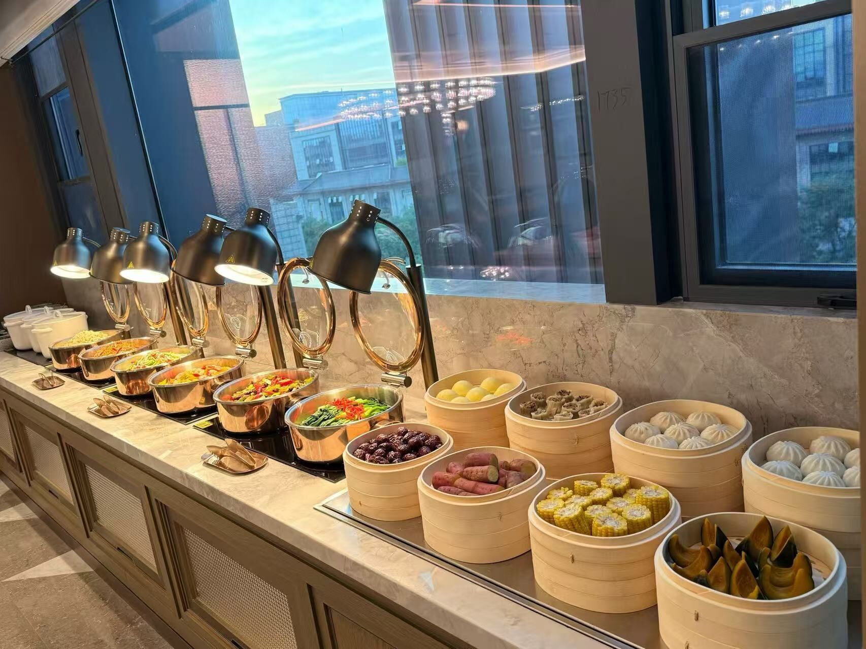 Daily buffet breakfast for a fee