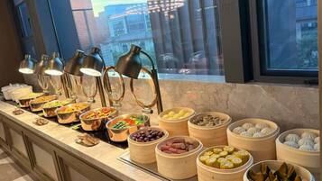 Daily buffet breakfast for a fee