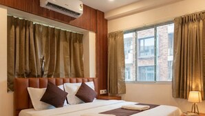 Deluxe Double Room, City View - Townhouse-Executive Suites (Barasat)