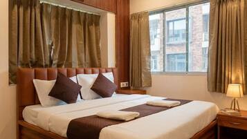 Deluxe Double Room, City View | WiFi (free)