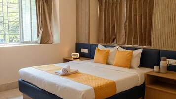 Deluxe Double Room, City View | WiFi (free)