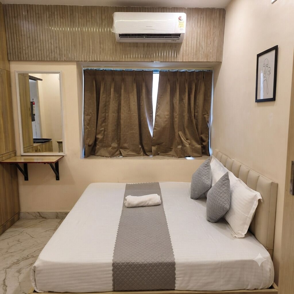 Standard Single Room, City View | WiFi (free)