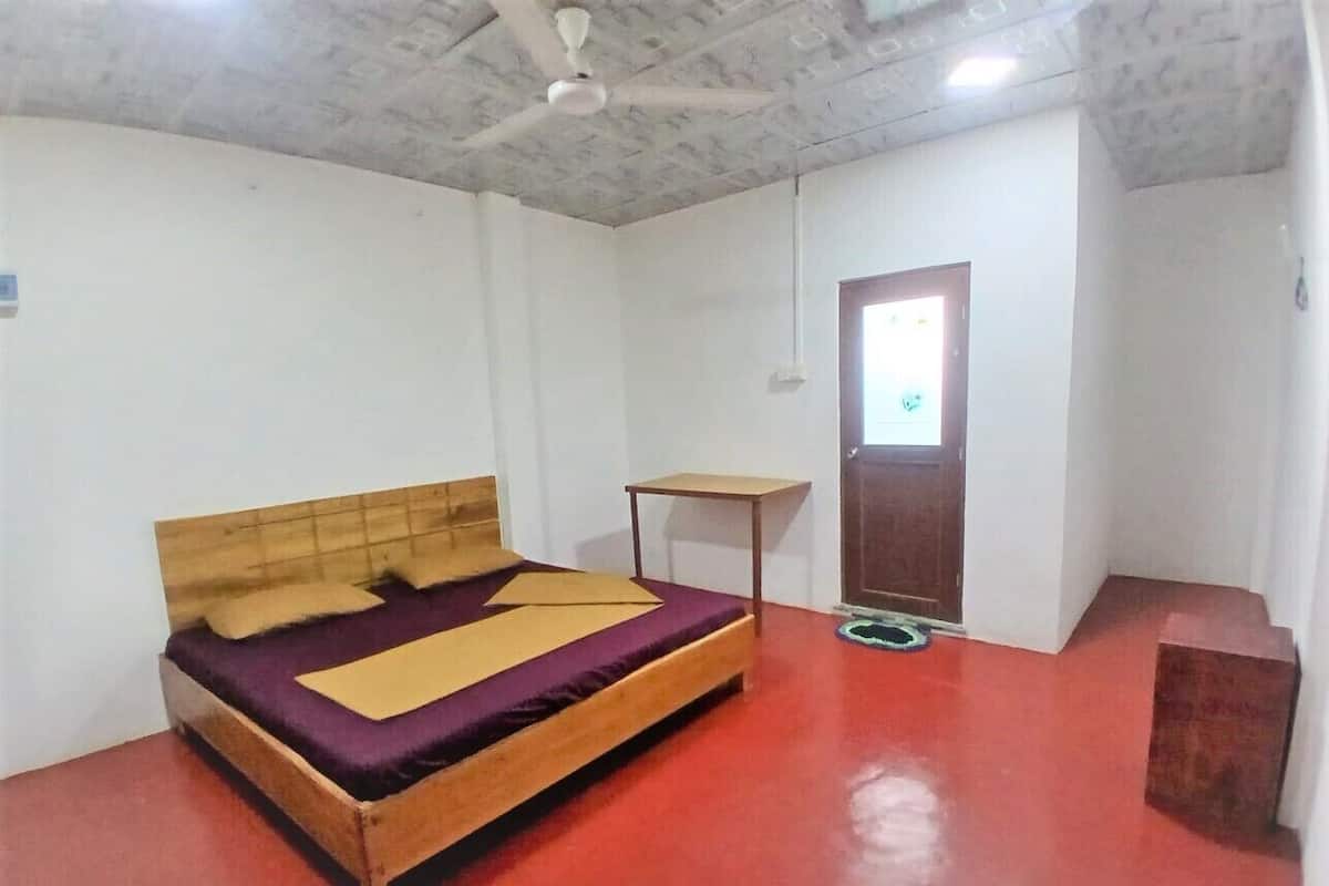 Quarto casal standard de uso individual