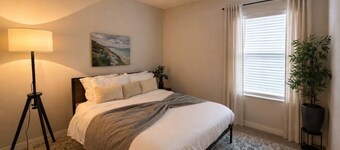 Newly Built Extended Stay By Lake | Patio, Grill