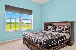 Desk, iron/ironing board, WiFi, bed sheets