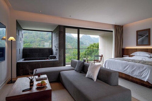 Zhiye Resort Hotel