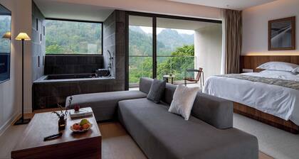 Zhiye Resort Hotel