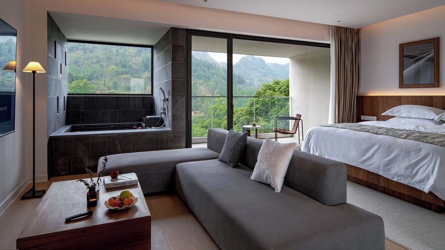 Zhiye Resort Hotel