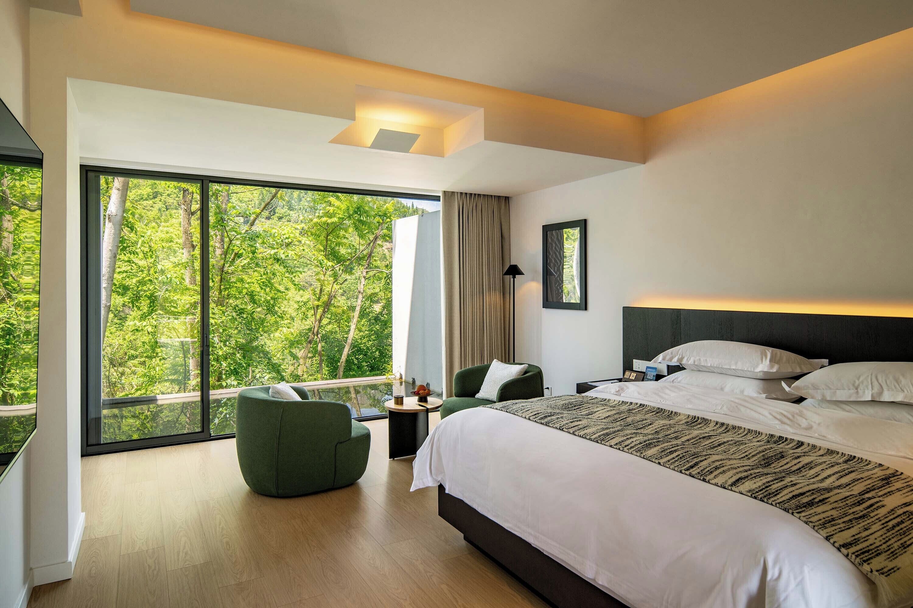 Chambre Double Classique, vue colline | Literie de qualité supérieure, bureau