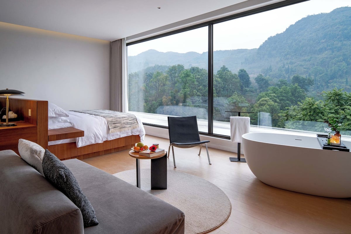 Romantic Double Room, Hill View