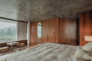 Deluxe Double Room, Balcony, Mountain View