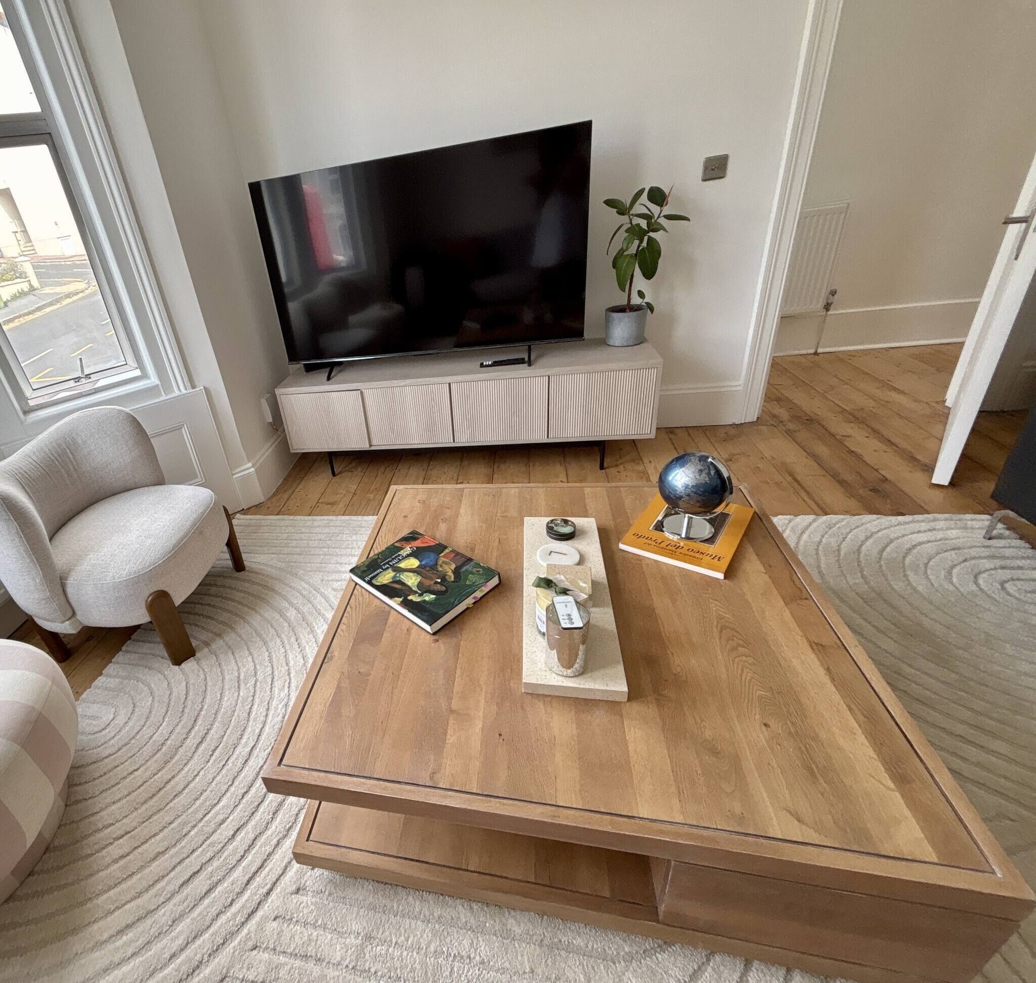 TV