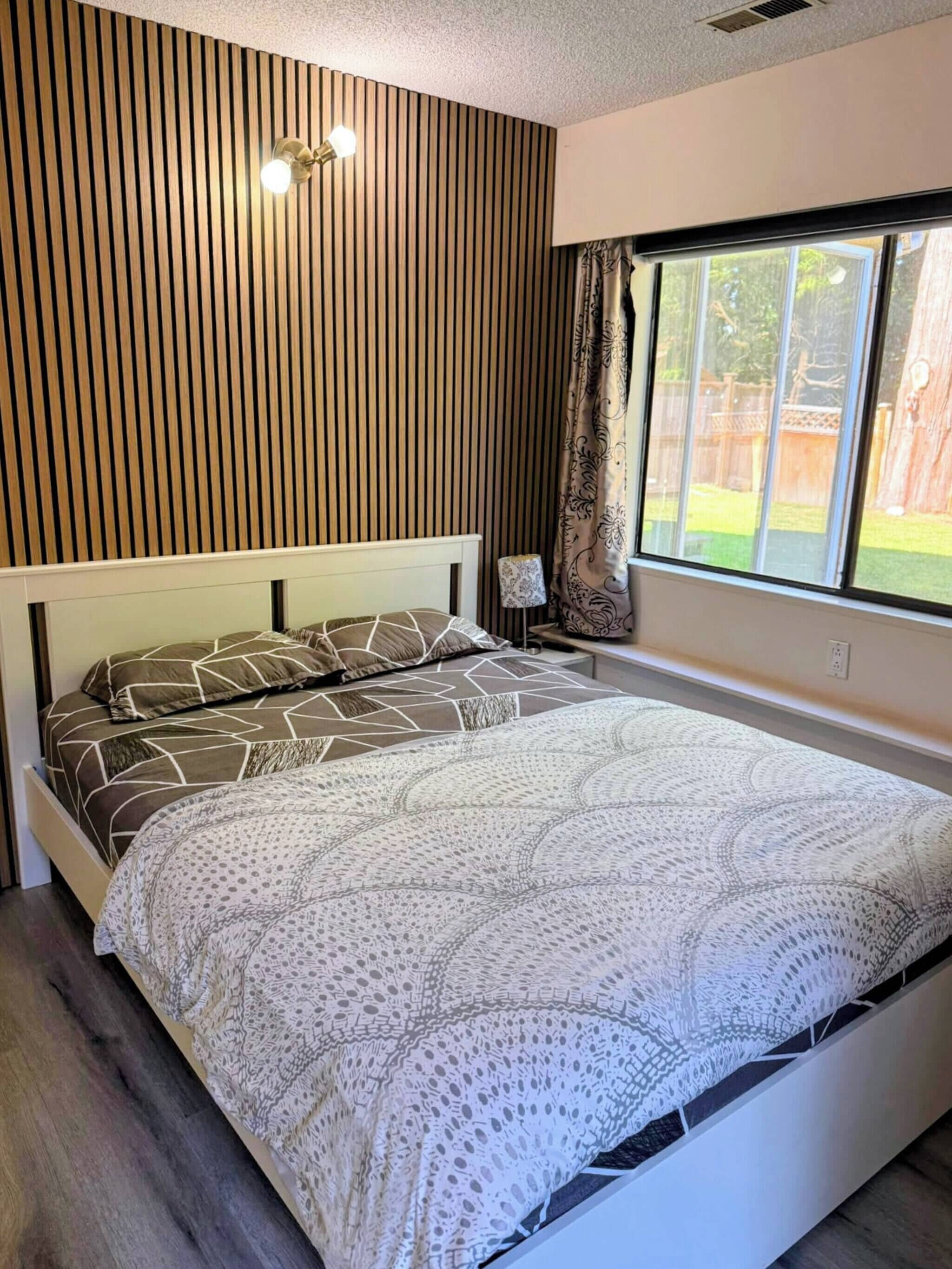 1 bedroom, iron/ironing board, Internet, bed sheets