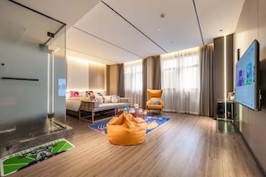 Superior Suite, City View | Interior - Xian Jing - Scenery Hotel (Xi'an)