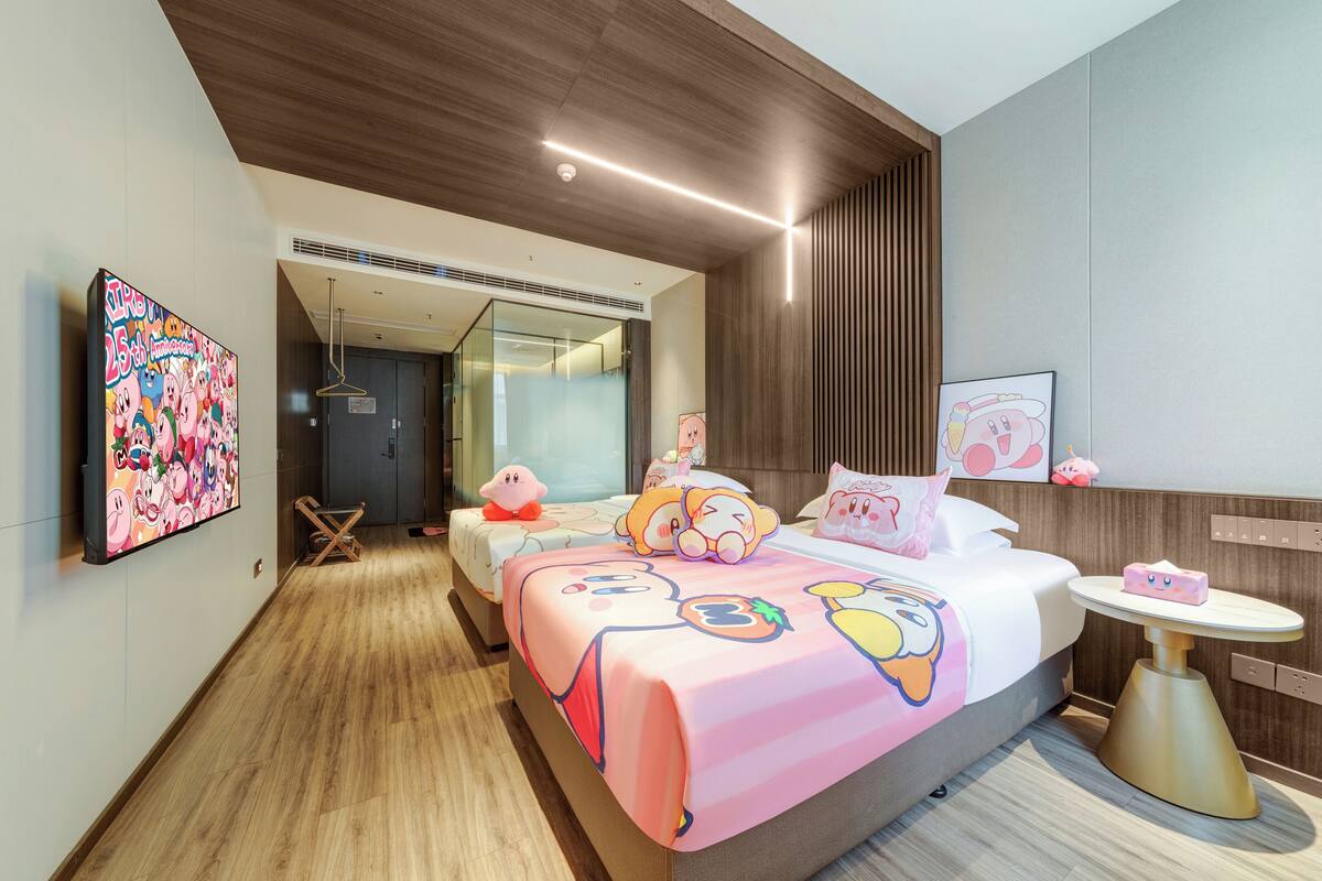 Comfort Double Room, City View | Desk, laptop workspace, blackout drapes, WiFi (free)