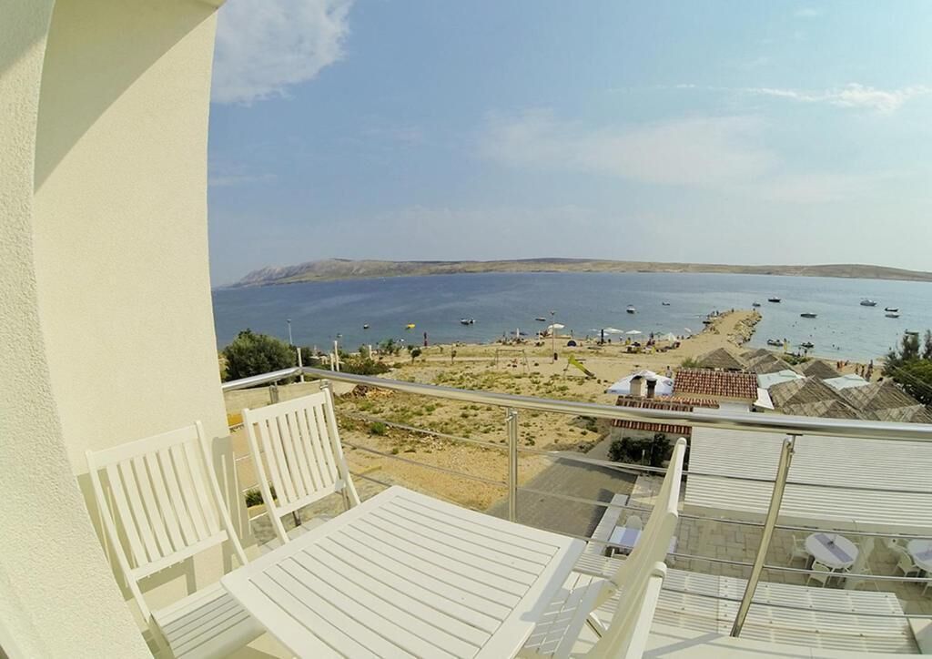 Standard Apartment, 2 Bedrooms, Balcony, Sea View | Property grounds