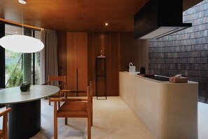 Family Villa, Pool View | Dining - Nya Uluwatu (Pecatu)