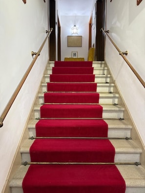 Interior - ALLOGGI ALLA SCALA (Venice)