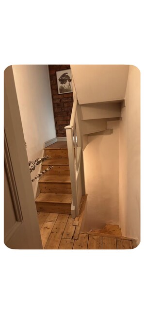 Unclassified image, 3 of 40, button - Hebden Bridge, central, 2bed retreat, Walkers, explorers, all visitors welcome (Hebden Bridge)