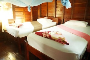 Room - The Boathouse (Don Det)