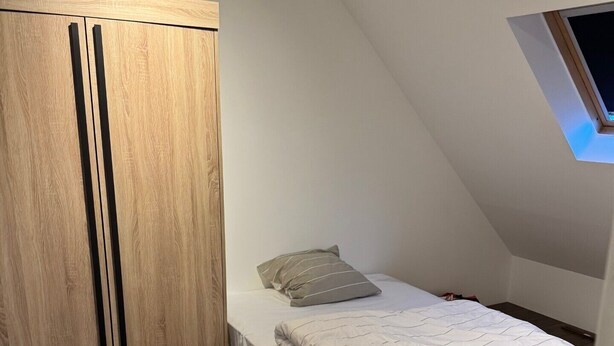 2 bedrooms, Internet, bed sheets - Downtown Apartment (Gien)