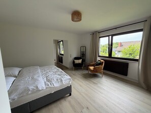 Unclassified image, 3 of 30, button - Cozy vacation rental right on the edge of the forest in Lippe, with a hot tub (Dörentrup)