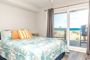 Room - Dunebeg - Cozy 3BR Oceanfront Townhome (North Topsail Beach)