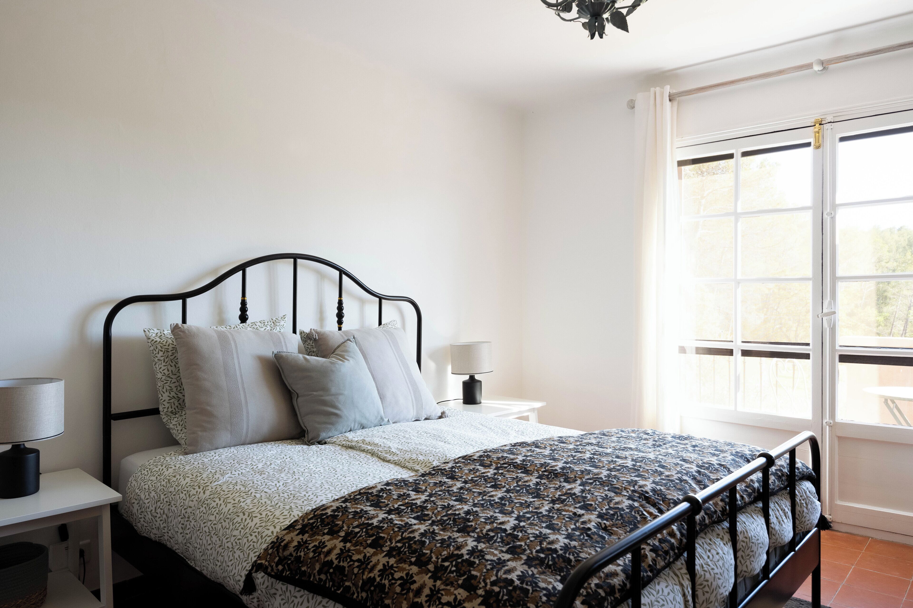 3 chambres, fer et planche à repasser, lit parapluie, Wi-Fi gratuit