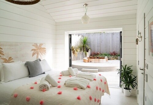 Luxury 2 Bed Beach House