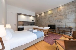 Unclassified image, 4 of 26, button - Rico's Apartment 2D - Perfectly Located in Central Porto (Porto)